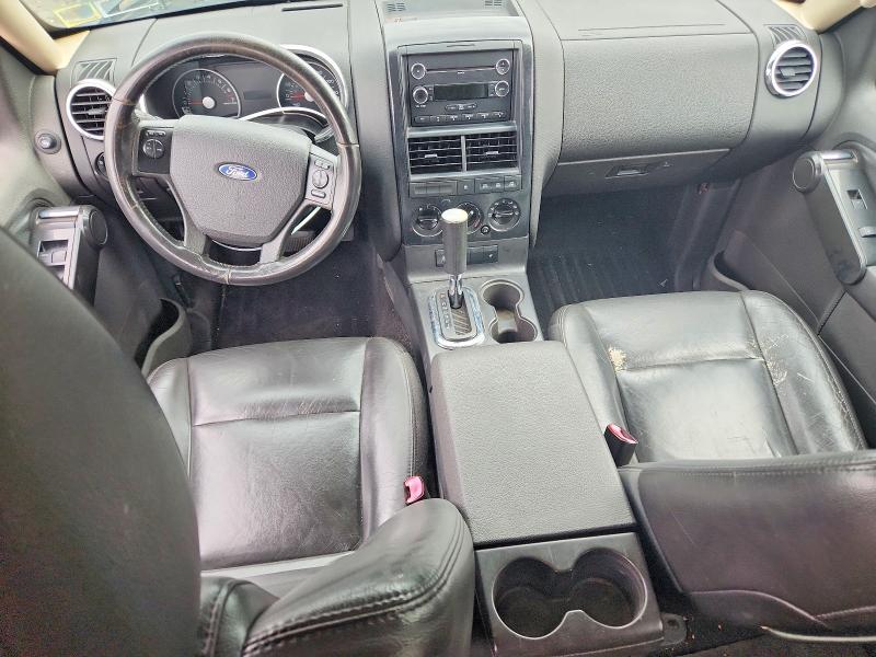 Zdjęcie 8 z aukcji – 2010 FORD EXPLORER z VIN 1FMEU7DE7AUA32958