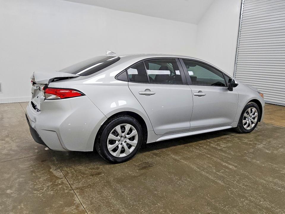 Photo 3 from auction – 2025 TOYOTA COROLLA with VIN 5YFB4MDE4SP354803