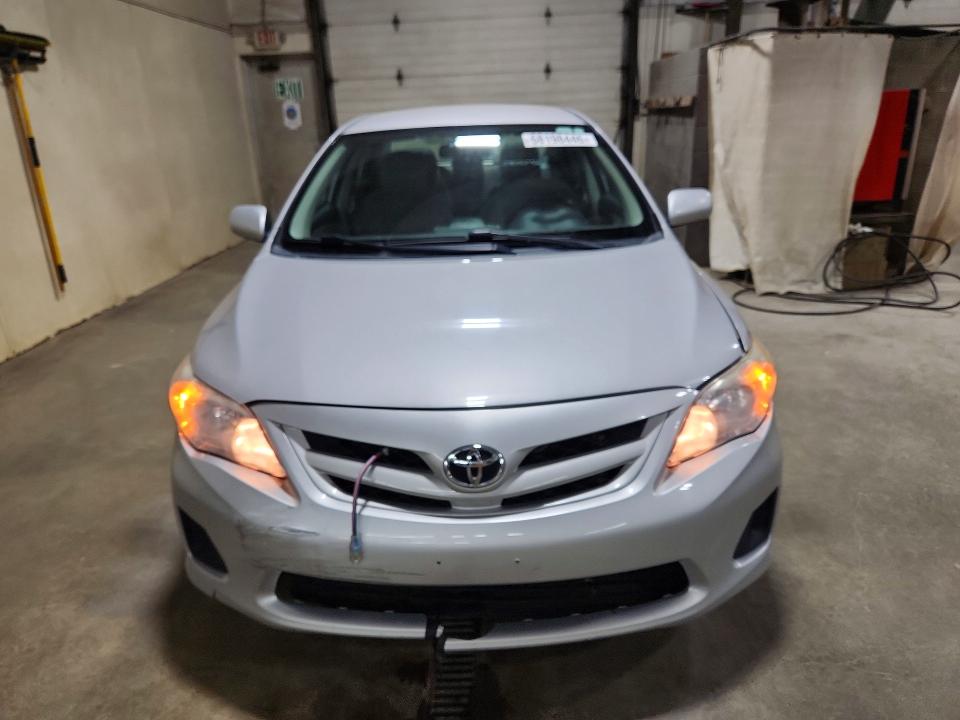 Photo 5 from auction – 2012 TOYOTA COROLLA with VIN 2T1BU4EE5CC797512