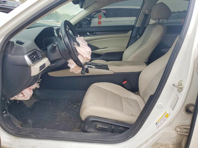 Photo 7 from auction – 2019 HONDA ACCORD with VIN 1HGCV2F96KA033163