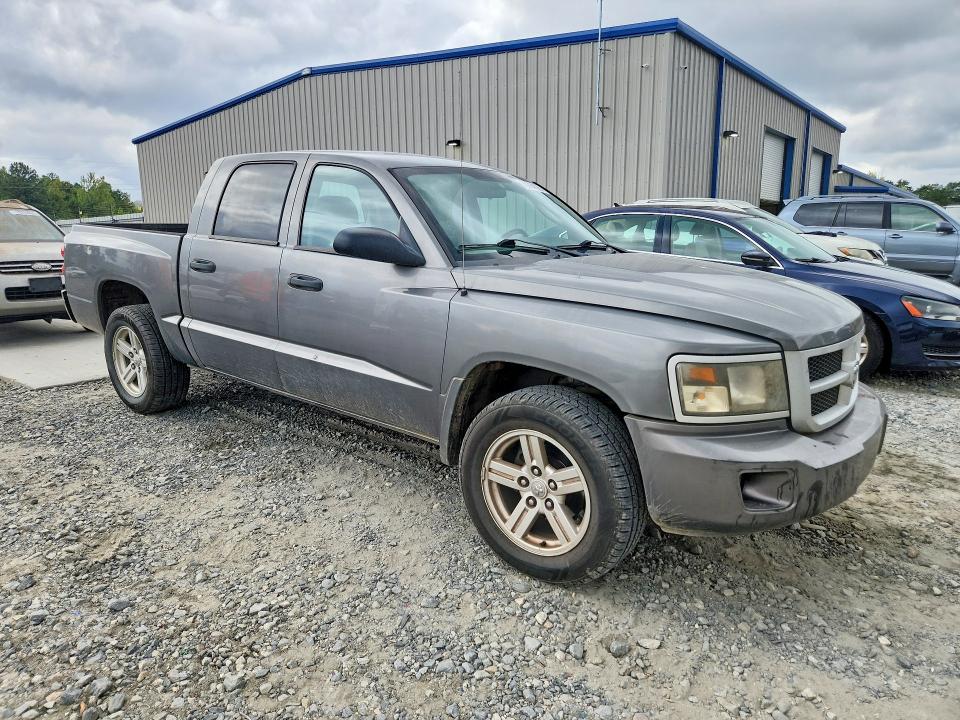Photo 4 from auction – 2011 DODGE DAKOTA with VIN 1D7RE3GK4BS708251