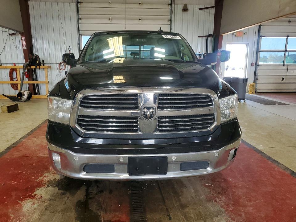 Photo 5 from auction – 2018 RAM 1500 with VIN 3C6RR7LT6JG154633