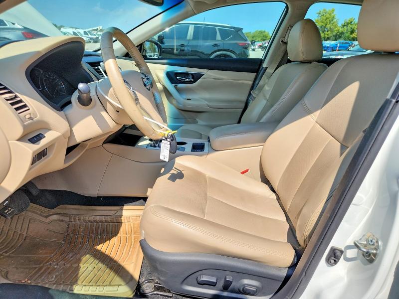Photo 7 from auction – 2017 NISSAN ALTIMA with VIN 1N4AL3AP2HC498274