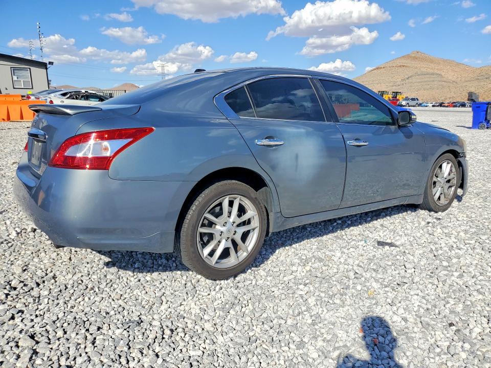 Снимка 3 от търг – 2011 NISSAN MAXIMA с VIN 1N4AA5AP4BC853227