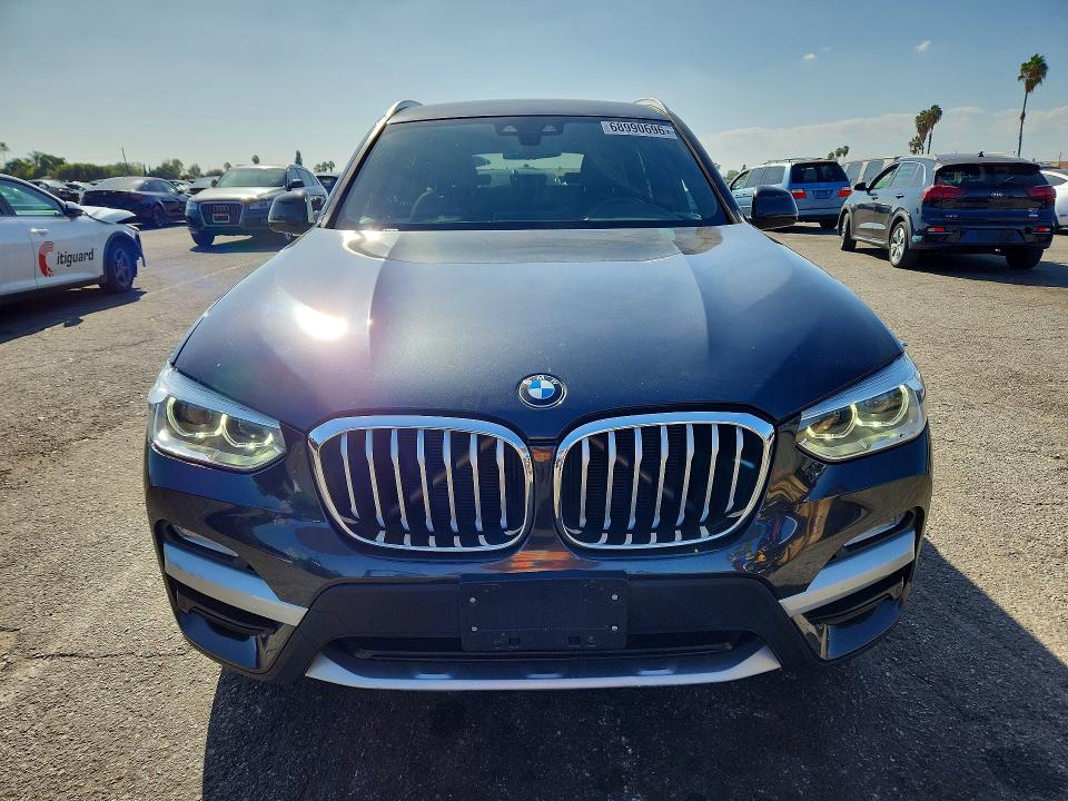 Foto 5 de la subasta – 2019 BMW X3 con VIN 5UXTR7C50KLF32550