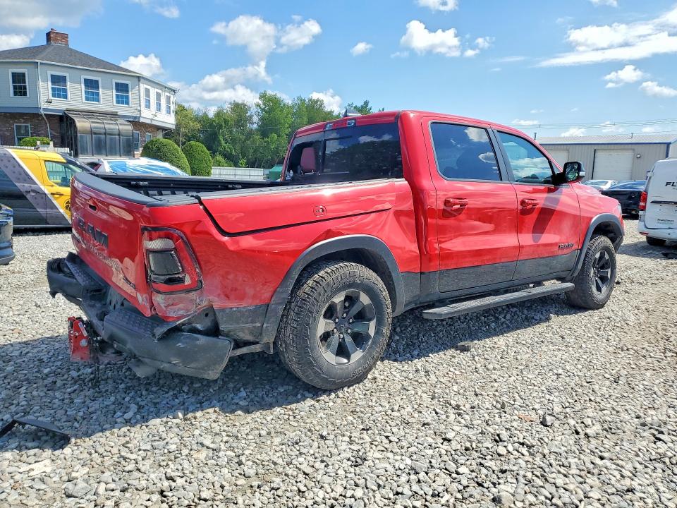 Photo 3 from auction – 2019 RAM 1500 with VIN 1C6SRFLT0KN777492