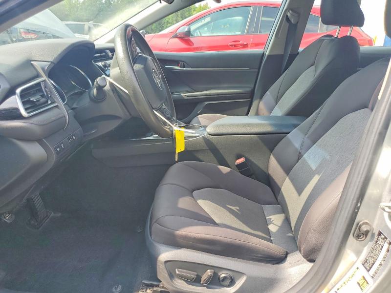 Photo 7 from auction – 2018 TOYOTA CAMRY with VIN 4T1B11HK9JU619476