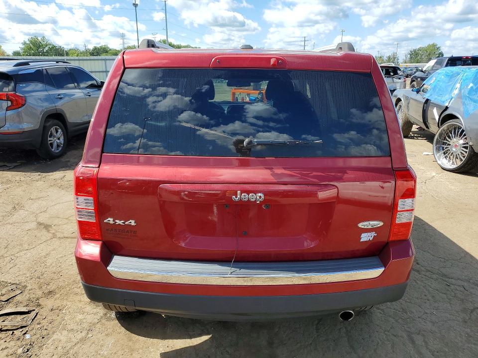 Photo 6 from auction – 2016 JEEP PATRIOT with VIN 1C4NJRFB2GD737798