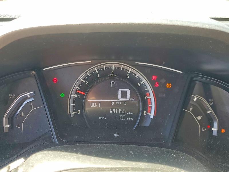 Photo 9 from auction – 2017 HONDA CIVIC with VIN 2HGFC2F58HH511156