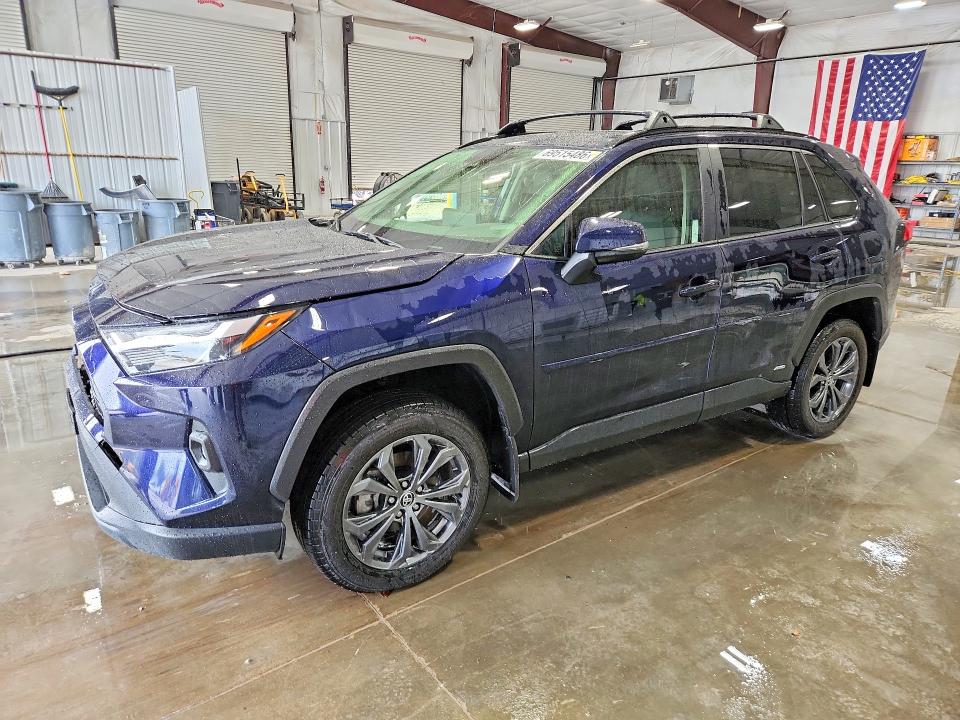 TOYOTA RAV4 2023 с VIN JTMB6RFV1PD093886 - Снимка от търг