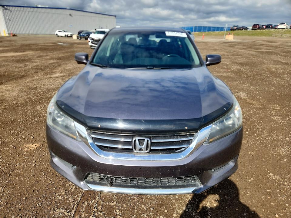 Photo 5 from auction – 2015 HONDA ACCORD with VIN 1HGCR2F86FA808661