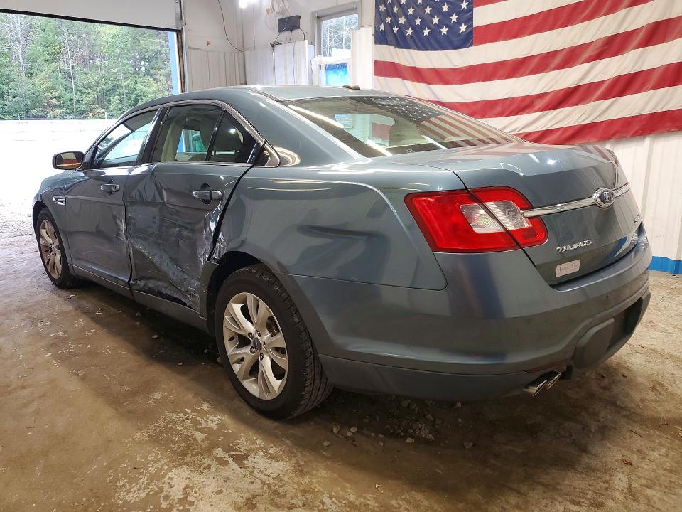 Photo 2 from auction – 2010 FORD TAURUS with VIN 1FAHP2HW7AG130116