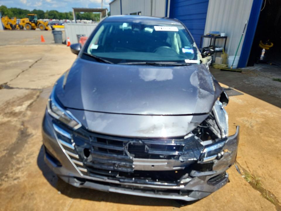 Photo 5 from auction – 2024 NISSAN VERSA with VIN 3N1CN8EV9RL930435