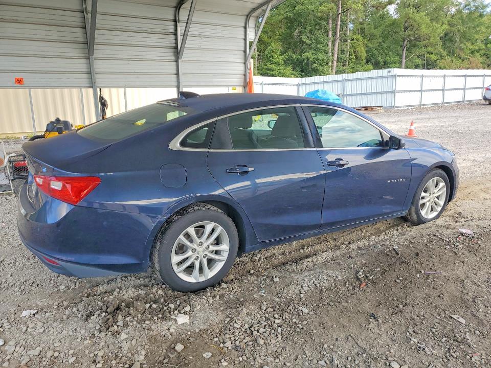 Photo 3 from auction – 2017 CHEVROLET MALIBU with VIN 1G1ZJ5SU8HF167709
