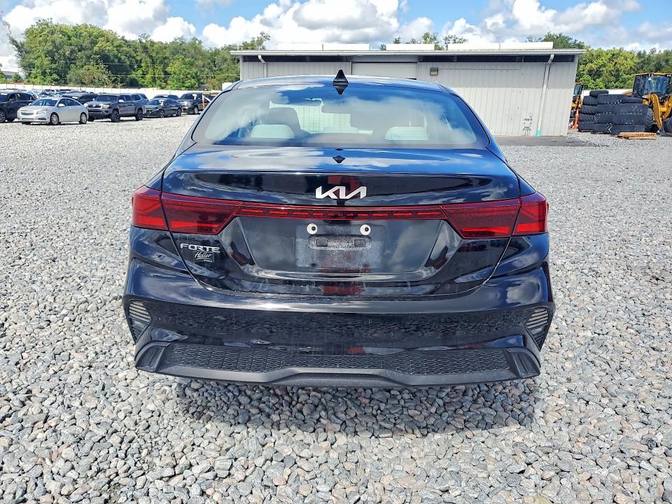Photo 6 from auction – 2023 KIA FORTE with VIN 3KPF24AD1PE690954