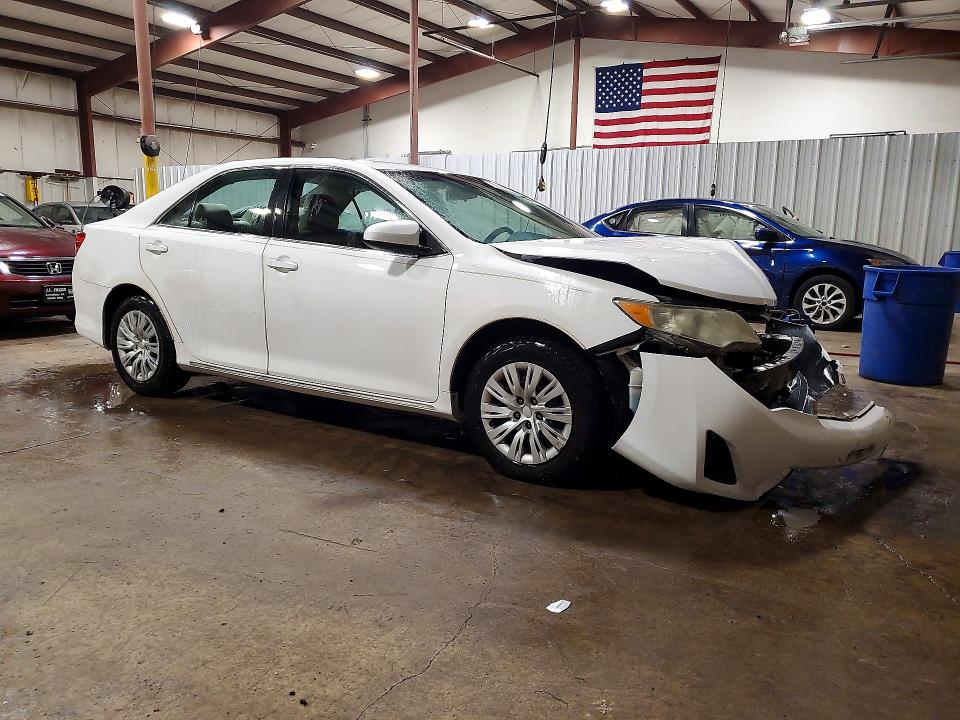 Photo 4 from auction – 2012 TOYOTA CAMRY with VIN 4T1BF1FKXCU516980