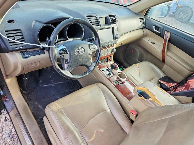 Фото 8 с аукциона – 2011 TOYOTA HIGHLANDER с VIN 5TDDK3EH1BS054113