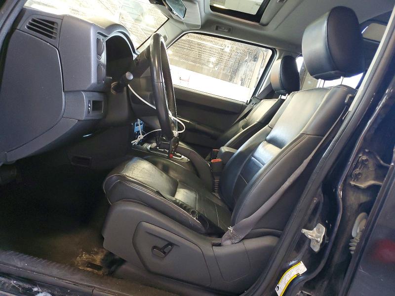 Photo 7 from auction – 2008 JEEP COMMANDER with VIN 1J8HG48K18C111879