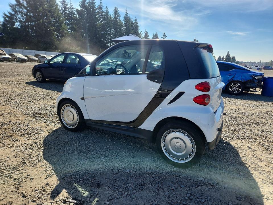 Снимка 2 от търг – 2013 SMART FORTWO с VIN WMEEJ3BA0DK671593