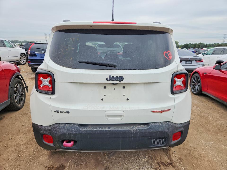 Photo 6 from auction – 2020 JEEP RENEGADE with VIN ZACNJBC16LPL24374