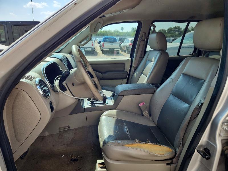 Photo 7 from auction – 2006 FORD EXPLORER with VIN 1FMEU63E16UA92267