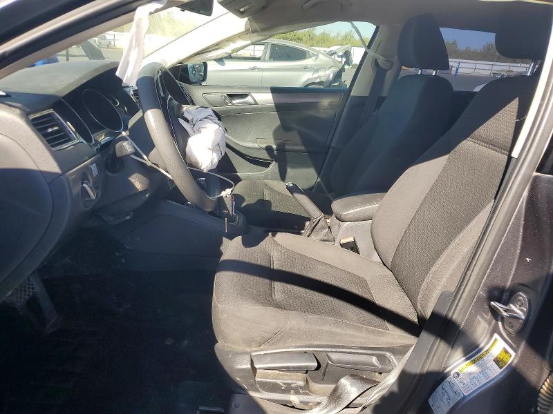 Photo 7 from auction – 2015 VOLKSWAGEN JETTA with VIN 3VWLA7AJ3FM418596