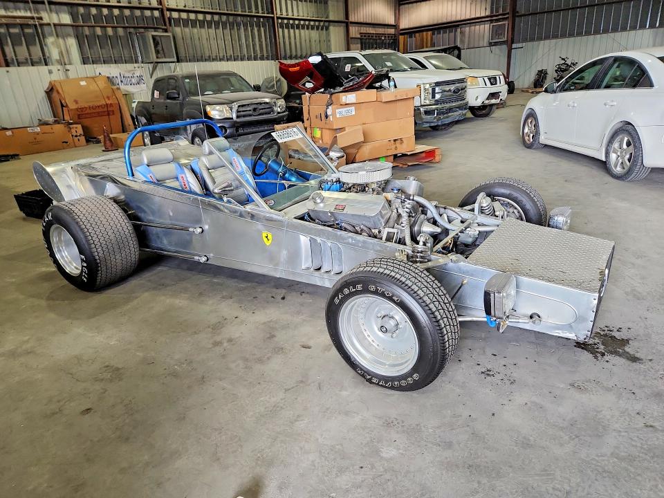 Photo 4 from auction – 1973 VOLKSWAGEN SUPER BEETLE with VIN 1333001432