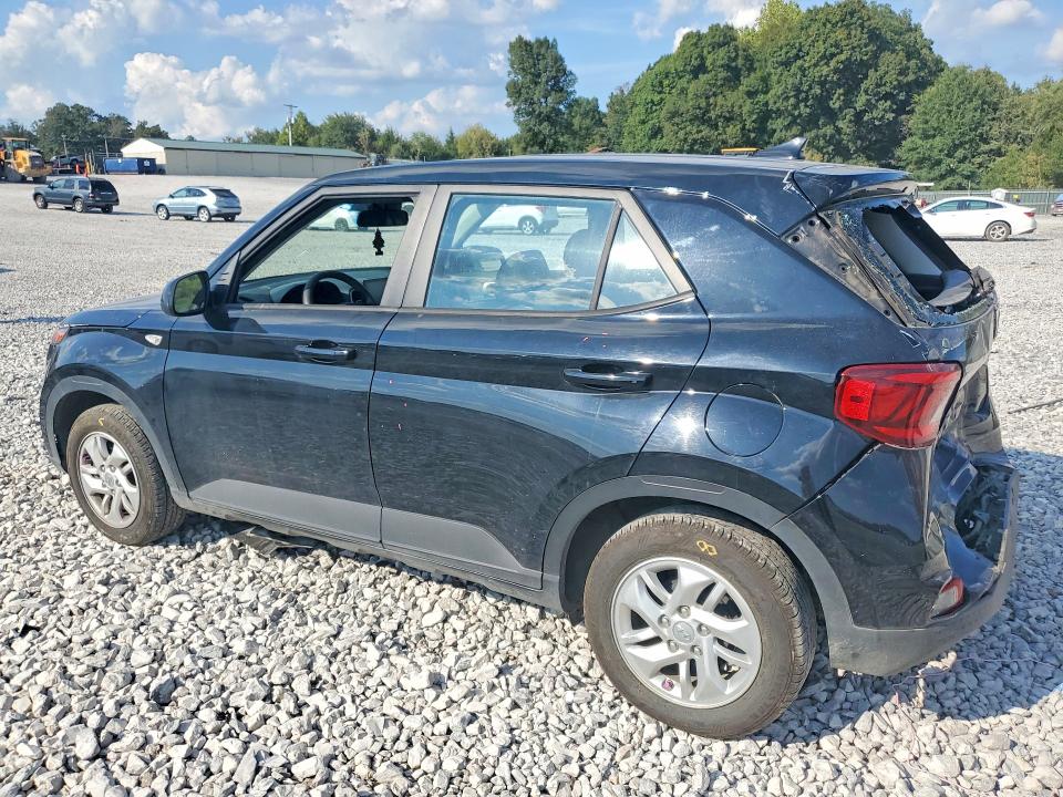 Снимка 2 от търг – 2021 HYUNDAI VENUE с VIN KMHRB8A35MU065610
