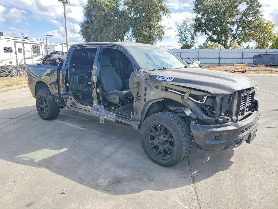 Photo 4 from auction – 2023 RAM 1500 with VIN 1C6SRFFT9PN683971