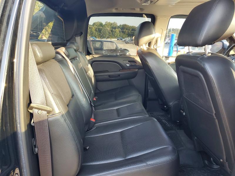 Photo 10 from auction – 2013 CHEVROLET AVALANCHE with VIN 3GNTKGE78DG250889