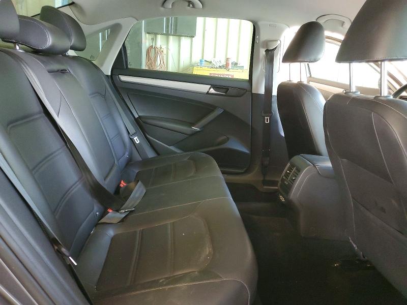 Photo 10 from auction – 2020 VOLKSWAGEN PASSAT with VIN 1VWSA7A3XLC022045