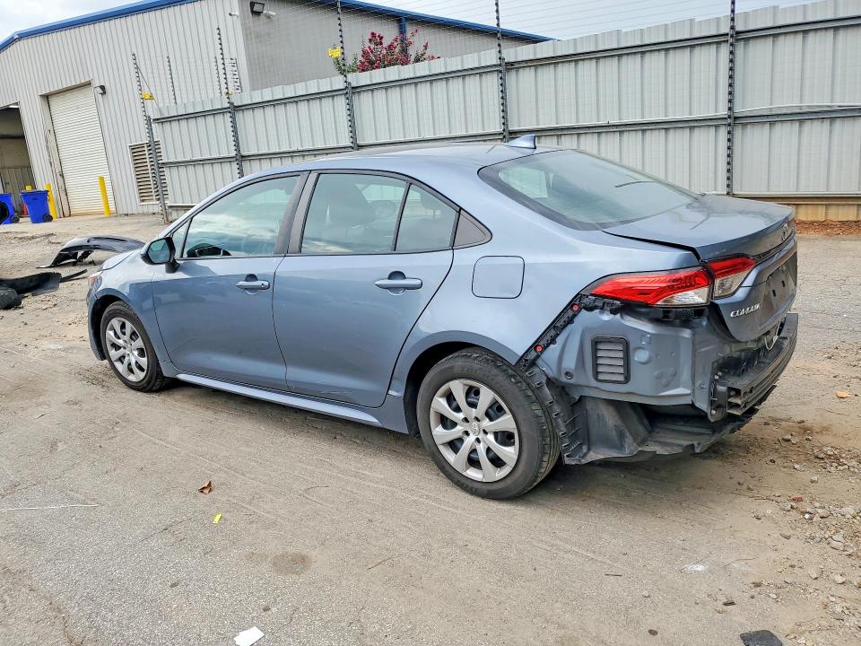 Снимка 2 от търг – 2021 TOYOTA COROLLA с VIN 5YFEPMAE5MP182146