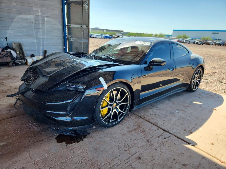 2024 PORSCHE TAYCAN - Търг №67217676