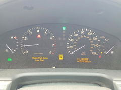 Foto 9 de la subasta – 2004 LEXUS LS con VIN JTHBN36F840132967
