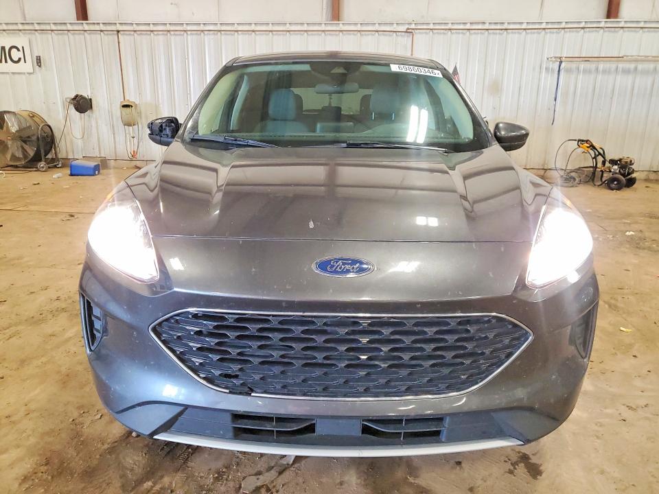 Photo 5 from auction – 2020 FORD ESCAPE with VIN 1FMCU9G65LUB64711