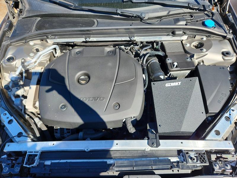 Фото 11 с аукциона – 2021 VOLVO S60 с VIN 7JRA22TM5MG080550