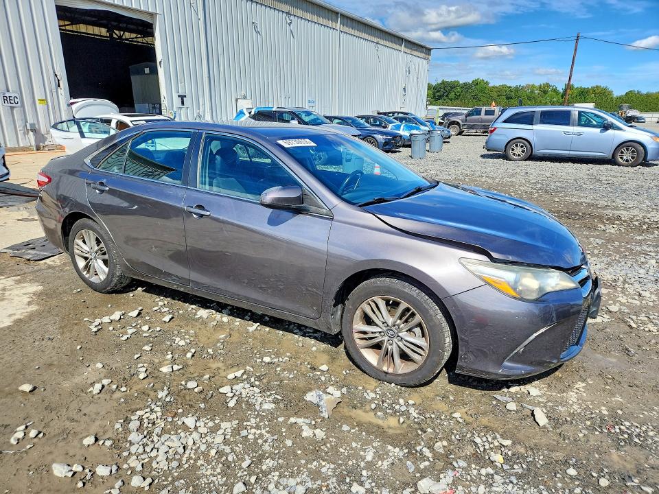 Photo 4 from auction – 2017 TOYOTA CAMRY with VIN 4T1BF1FK8HU298786
