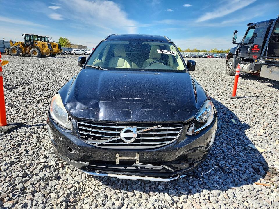 Zdjęcie 5 z aukcji – 2015 VOLVO XC60 z VIN YV4902RDXF2595748