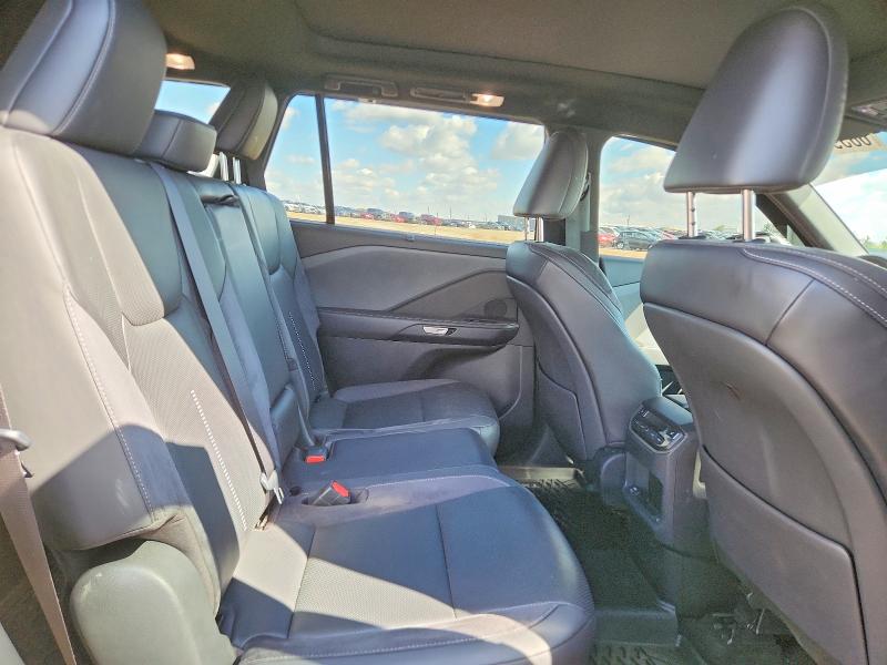 Photo 11 from auction – 2024 LEXUS TX with VIN 5TDAAAB67RS009720