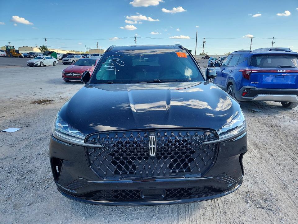 Photo 5 from auction – 2025 LINCOLN AVIATOR with VIN 5LM5J7XC9SGL15605