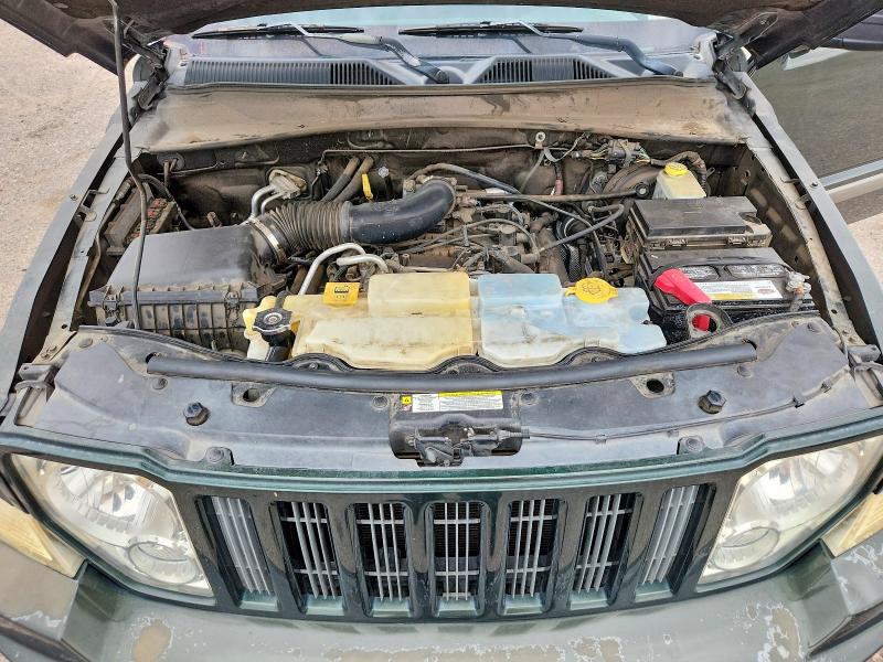Снимка 11 от търг – 2011 JEEP LIBERTY с VIN 1J4PN2GK8BW594303