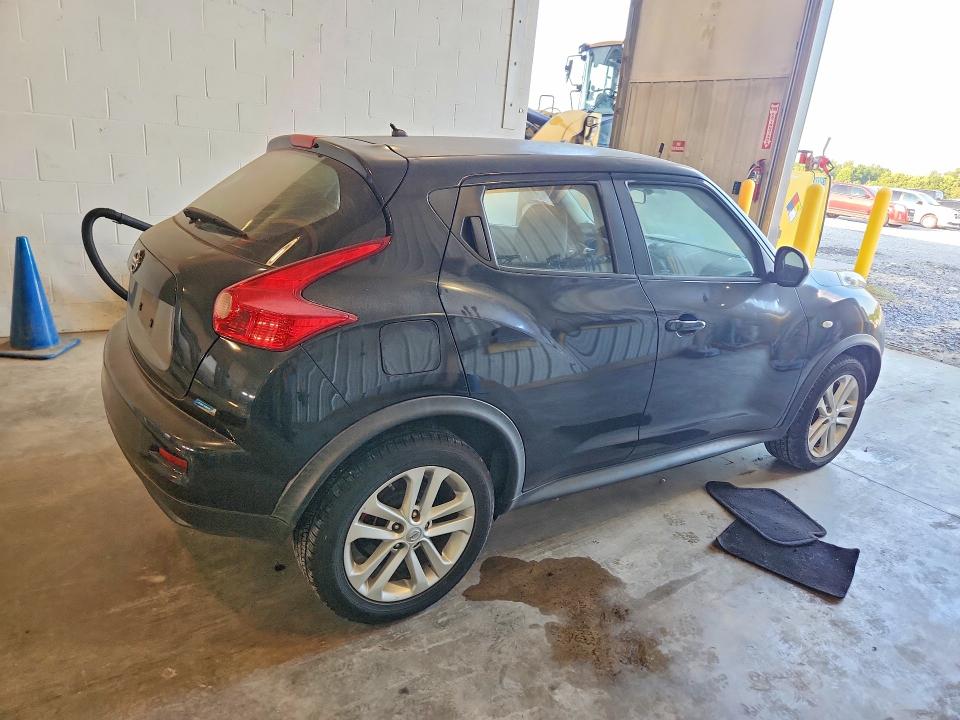 Photo 3 from auction – 2013 NISSAN JUKE with VIN JN8AF5MR0DT223642