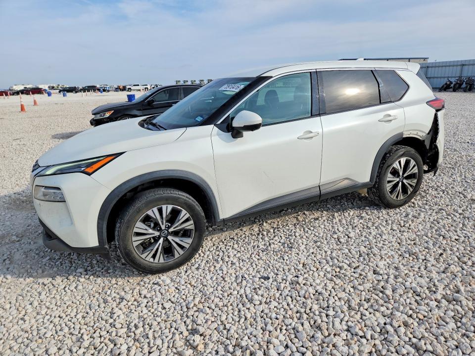 NISSAN ROGUE 2021 с VIN 5N1AT3BA4MC768986 - Снимка от търг