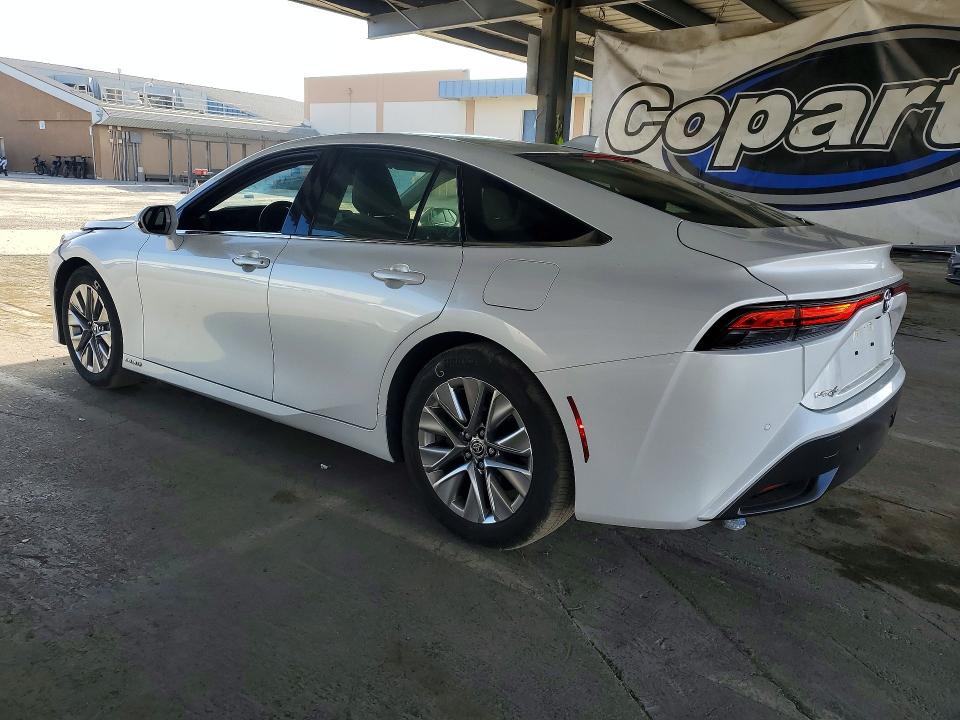 Снимка 2 от търг – 2022 TOYOTA MIRAI с VIN JTDAAAAA3NA004382
