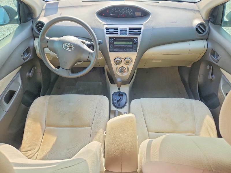 Снимка 8 от търг – 2010 TOYOTA YARIS с VIN JTDBT4K34A1356591