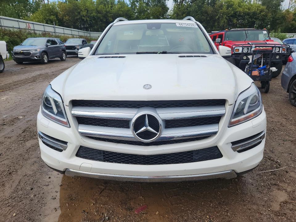 Photo 5 from auction – 2015 MERCEDES-BENZ GL with VIN 4JGDF6EE9FA617502