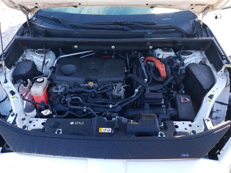 Photo 12 from auction – 2019 TOYOTA RAV4 with VIN 2T3DWRFV3KW022838