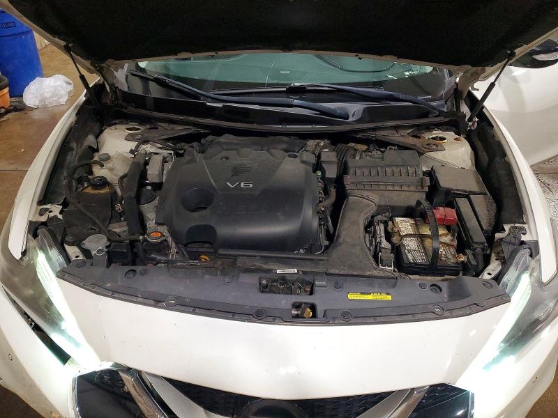 Снимка 11 от търг – 2017 NISSAN MAXIMA с VIN 1N4AA6AP3HC408833