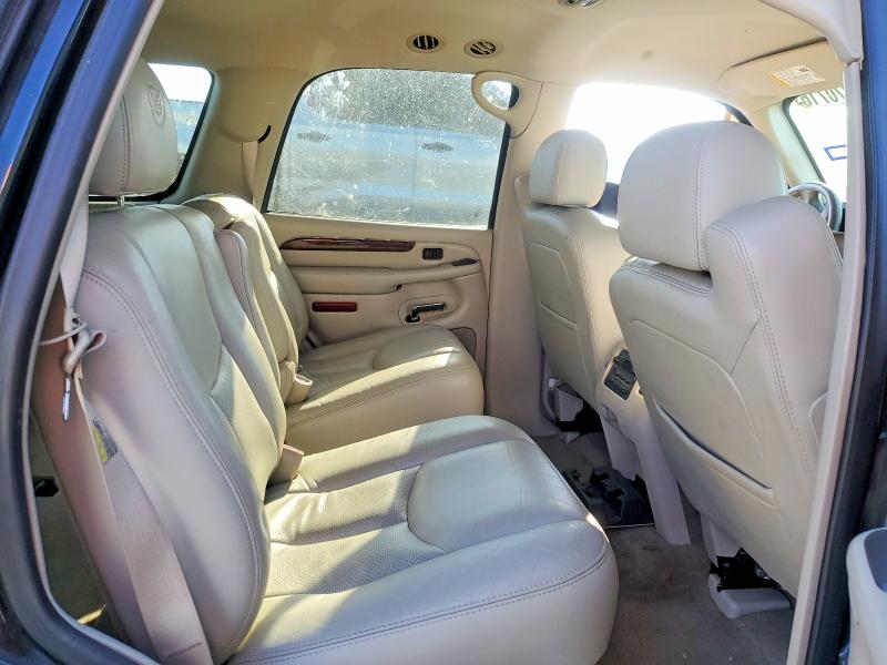 Снимка 11 от търг – 2006 CADILLAC ESCALADE с VIN 1GYEC63N36R101328