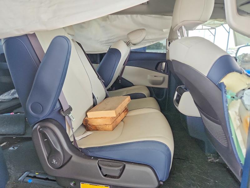 Photo 10 from auction – 2025 KIA CARNIVAL with VIN KNDNC5KA8S6030170